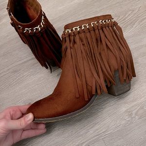 Fringe suede booties